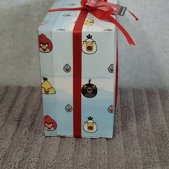 Angry Birds Bathroom Set Fingertip Towel Lotion Soap Dispenser Pump Kids Red New - Picture 4 of 4